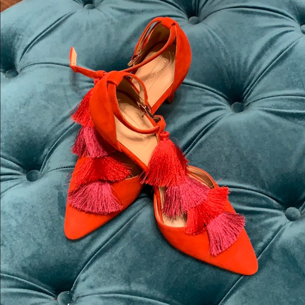 Suede Pumps